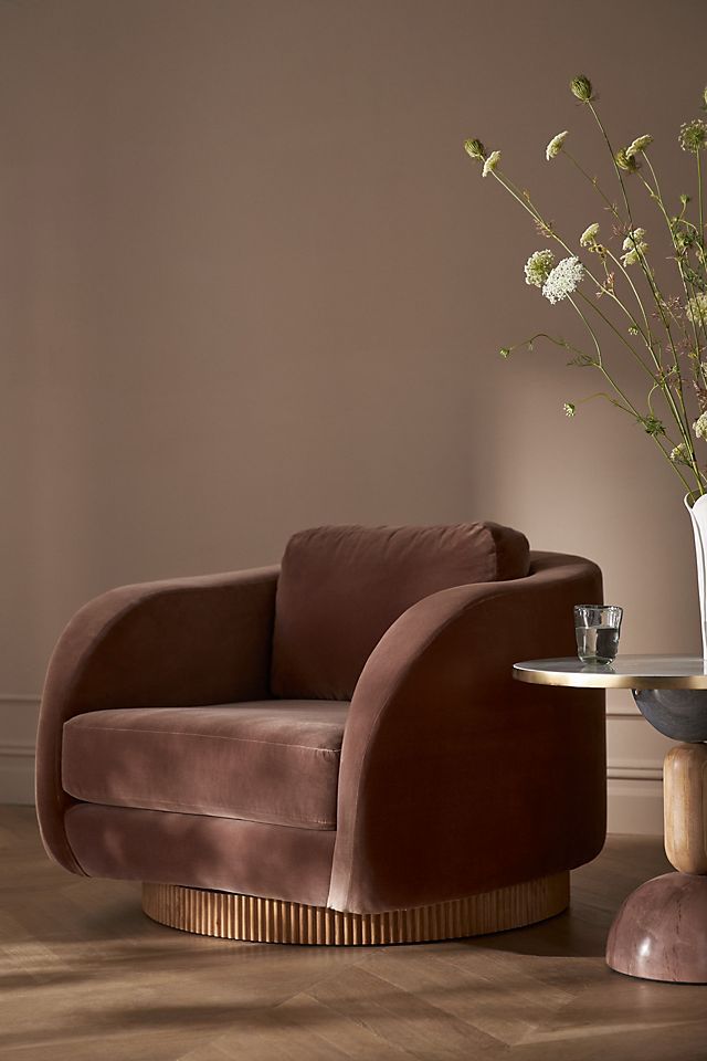 Modern swivel Occasional chairs – a
chair  for every occasion!