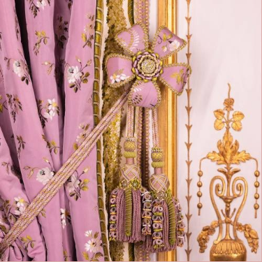 Getting a flowery touch to your rooms
with lilac curtains