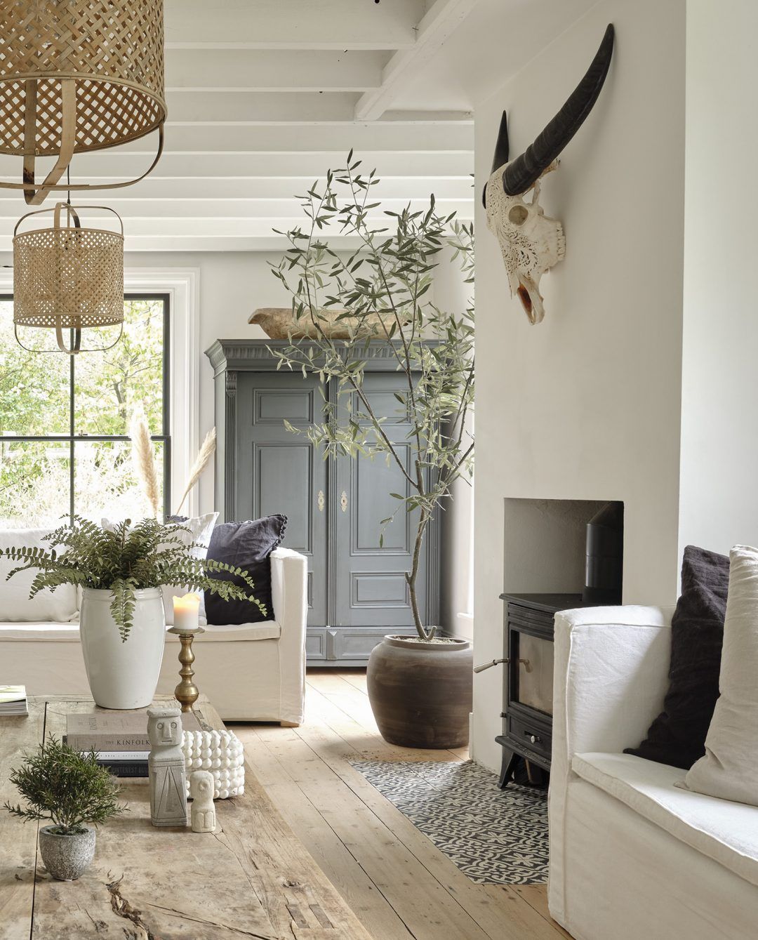 Timeless Elegance: Creating a White Living Room
