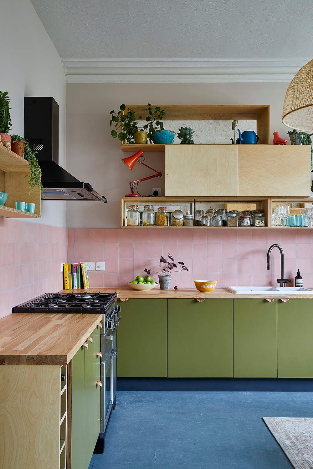 How to Choose the Perfect Kitchen Color Palette