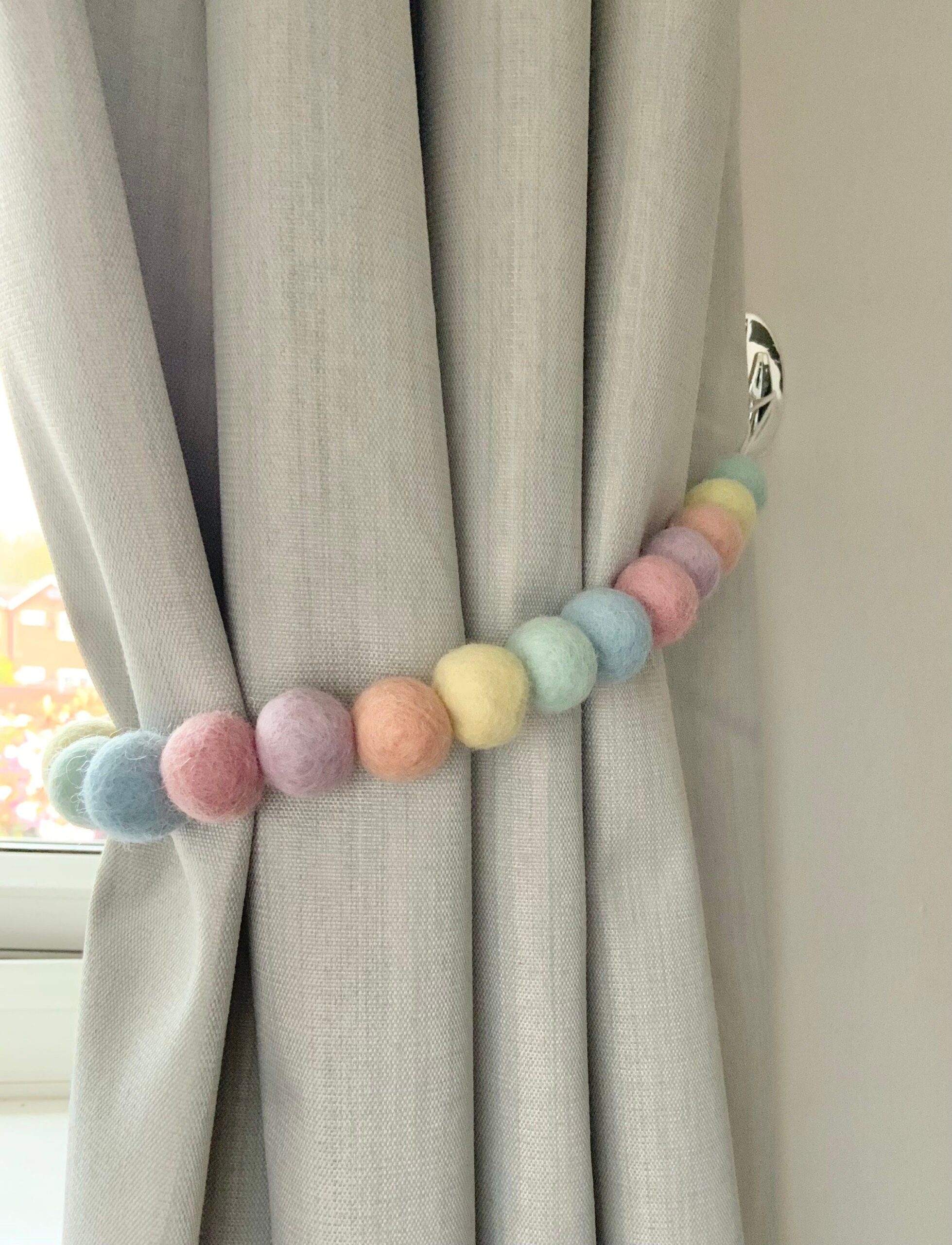 A guide about Kids curtains