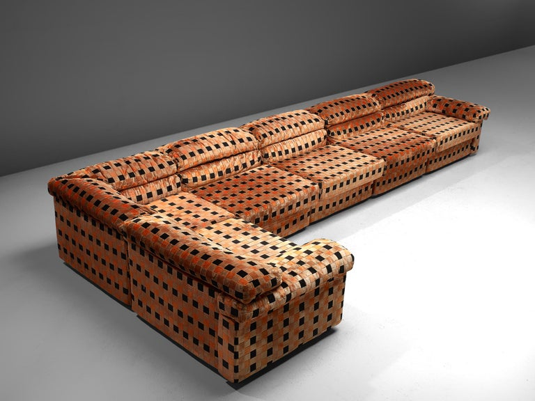The Ultimate Guide to Choosing a Modern Sectional Sofa