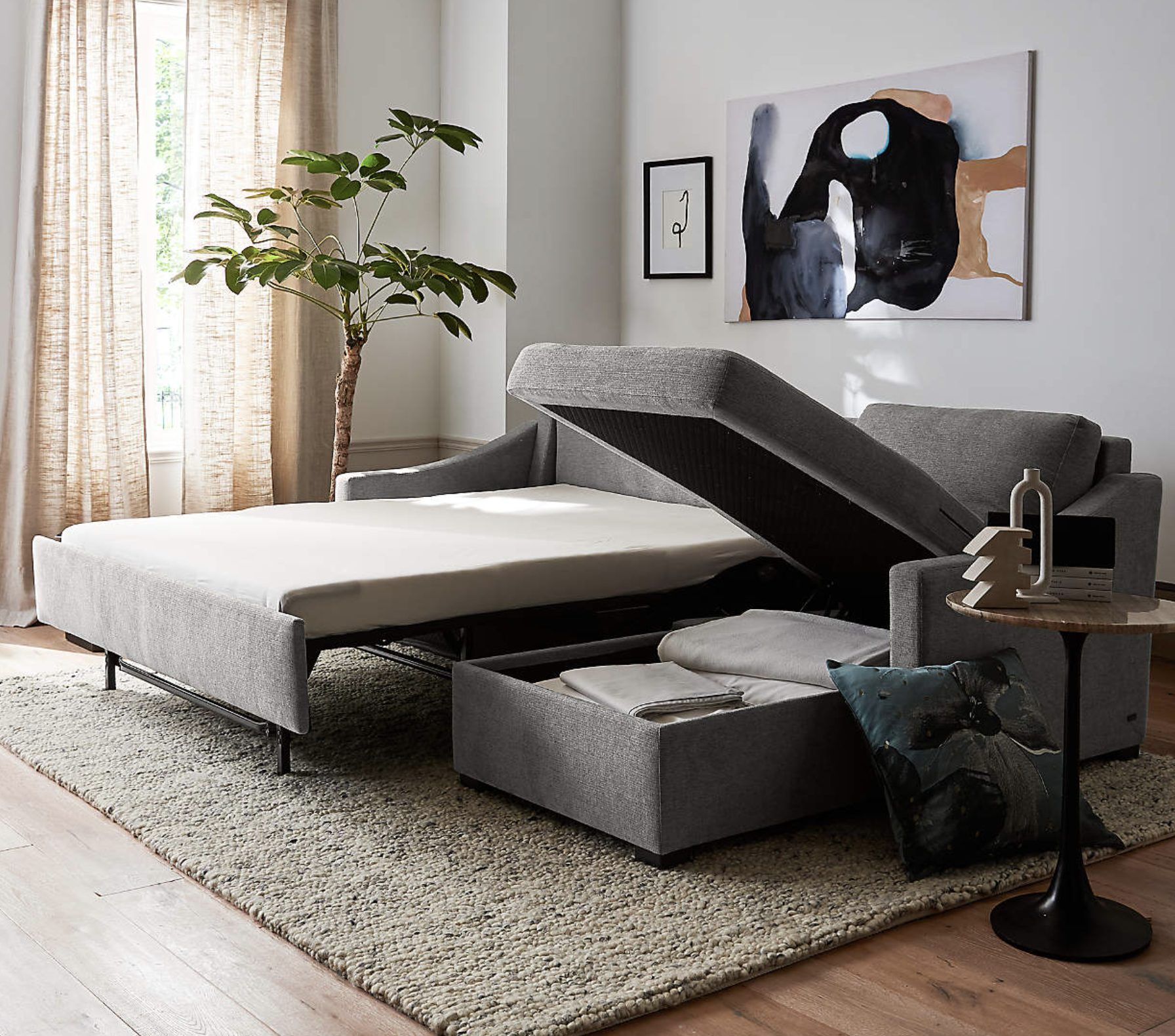 Pull Out Couch for Wider Space and
Comfortable Sleep