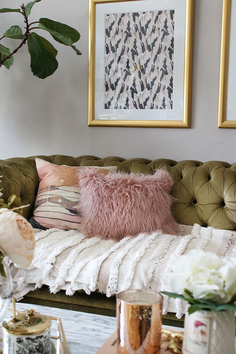Get your sofa dressed with the sofa
covers