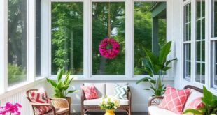 Vibrant Inspirations: Bright Summer Decor Ideas for Your Screened Porch Retreat